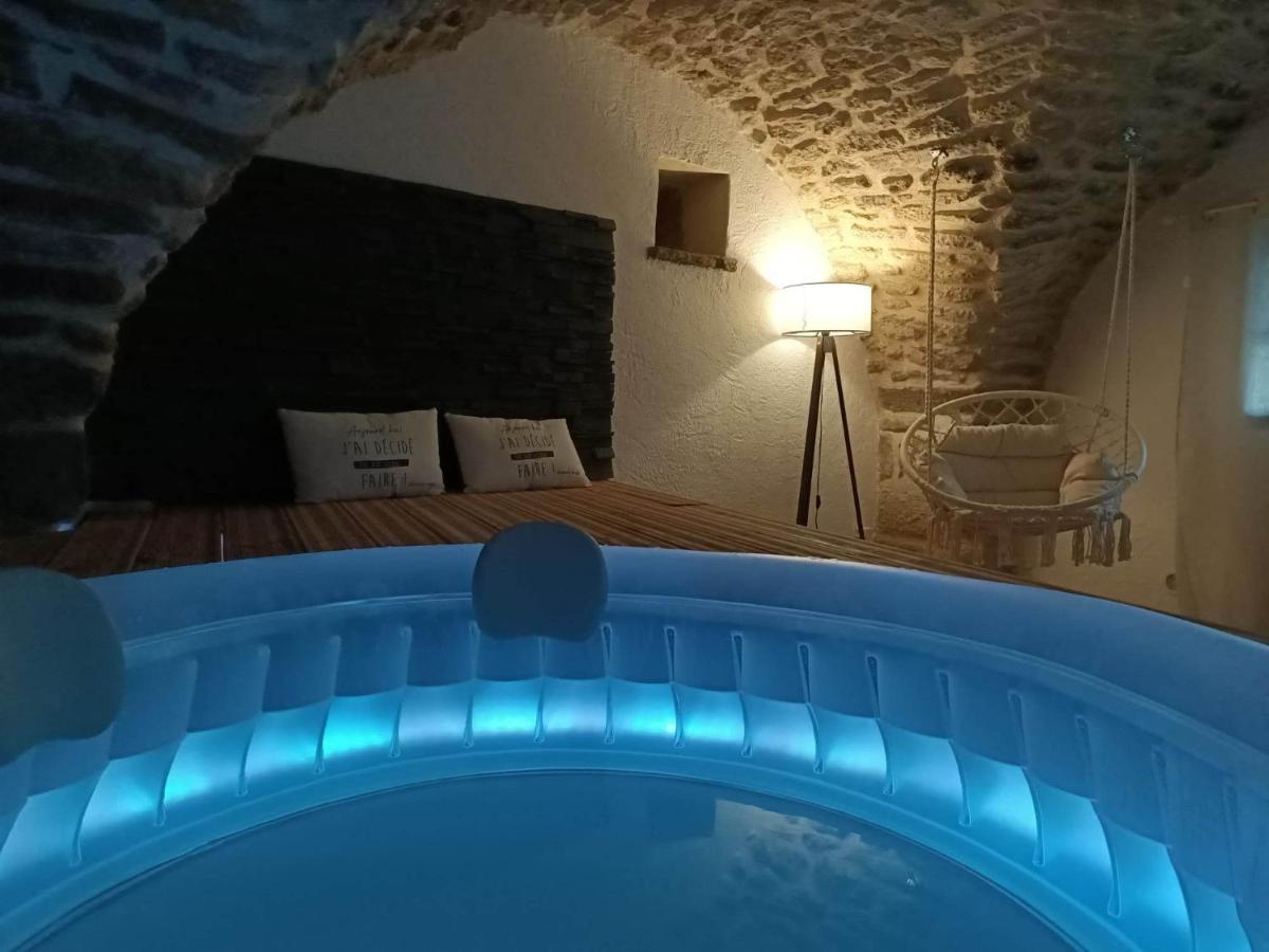 Bed and Breakfast La Cachette Aigues-Vives  Zewnętrze zdjęcie