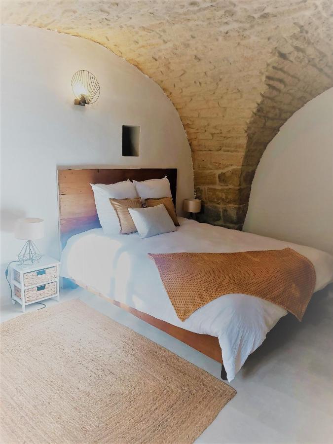 Bed and Breakfast La Cachette Aigues-Vives  Zewnętrze zdjęcie